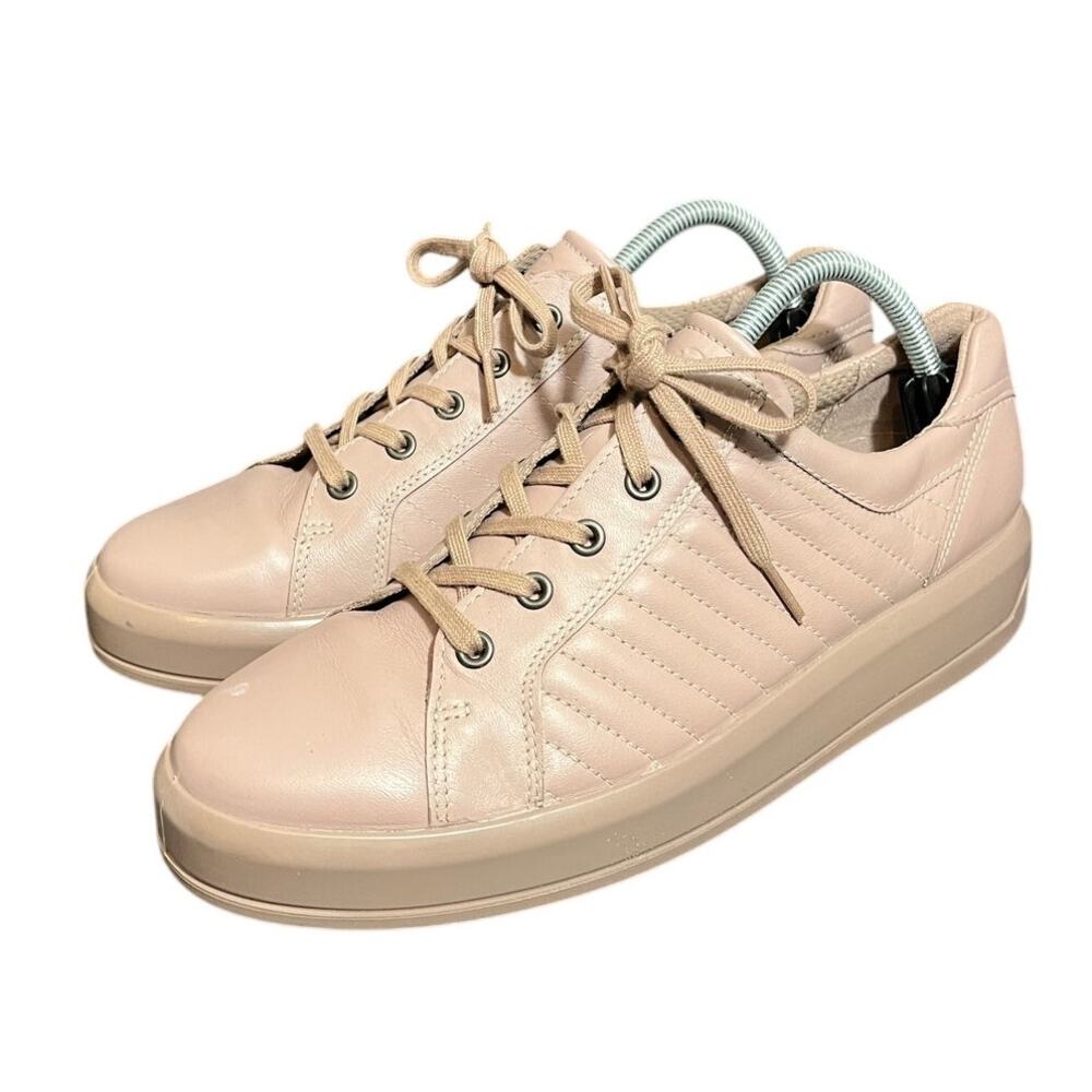ECCO Soft 9 II Size 11 42 Tie Leather‎ Upper Sneaker Women's Quilted Rose Shoe
